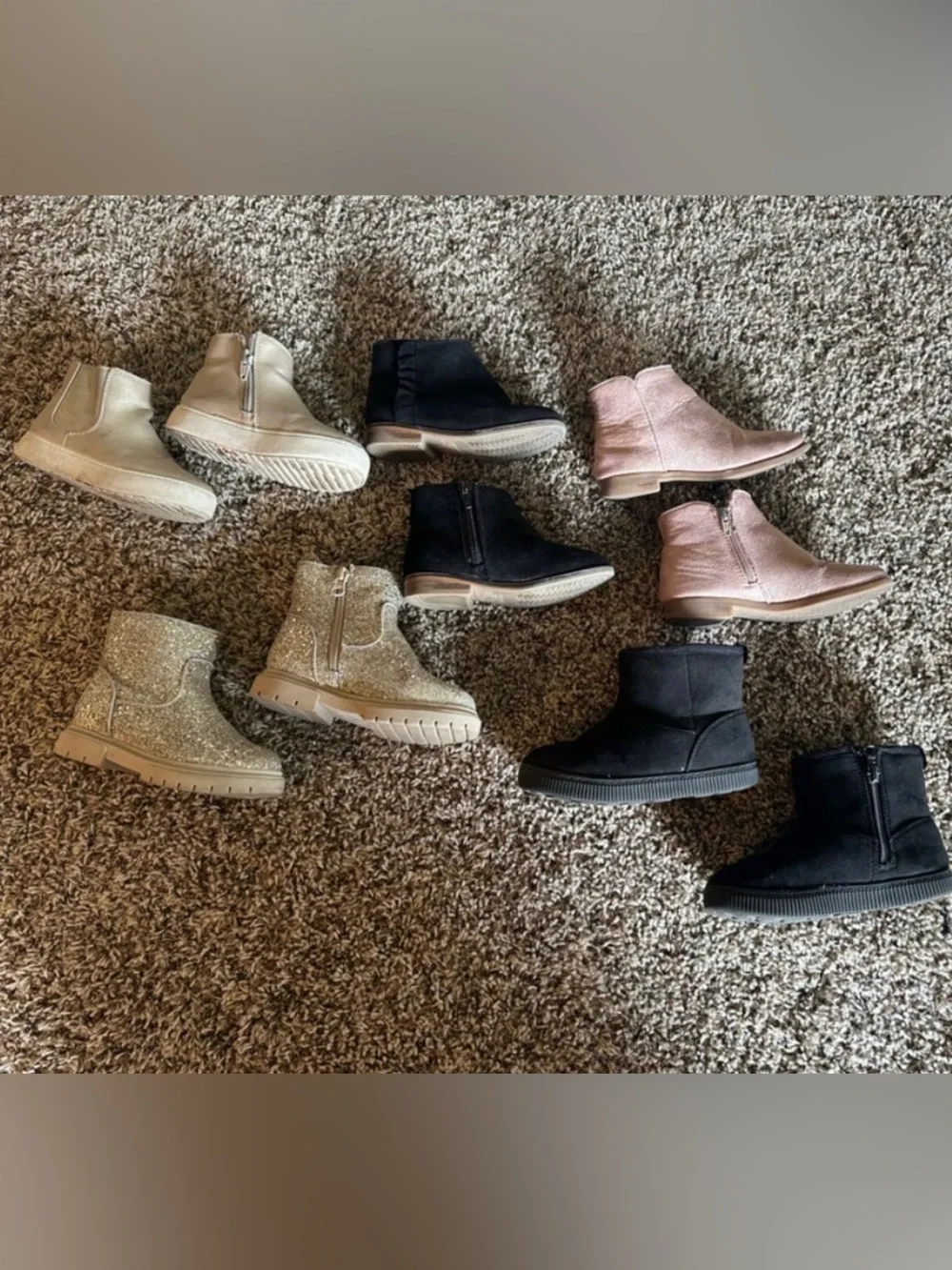 Toddler/little girl boot/booties bundle. 4 pairs. Girls/toddler size 9